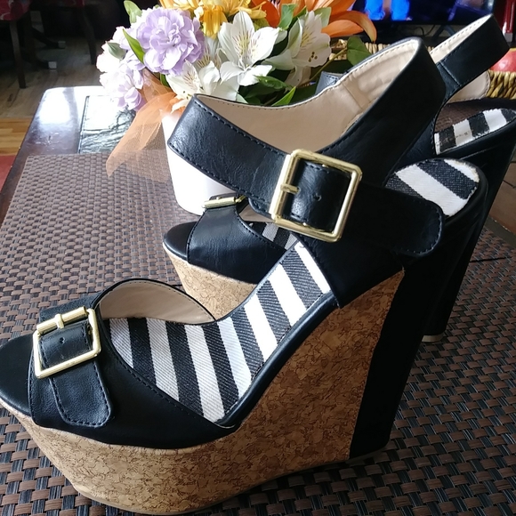 Charlotte Russo wedges E.U.C. - Picture 9 of 13